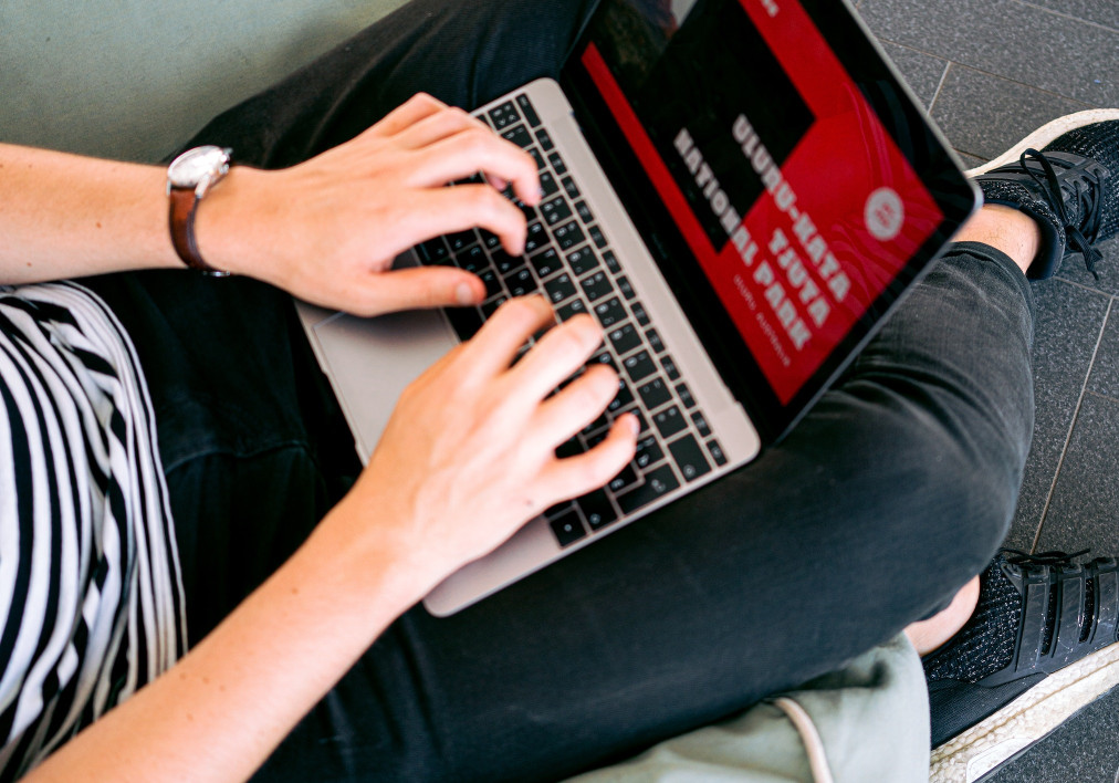 How to Record PowerPoint Presentation with Audio and Video — Clideo