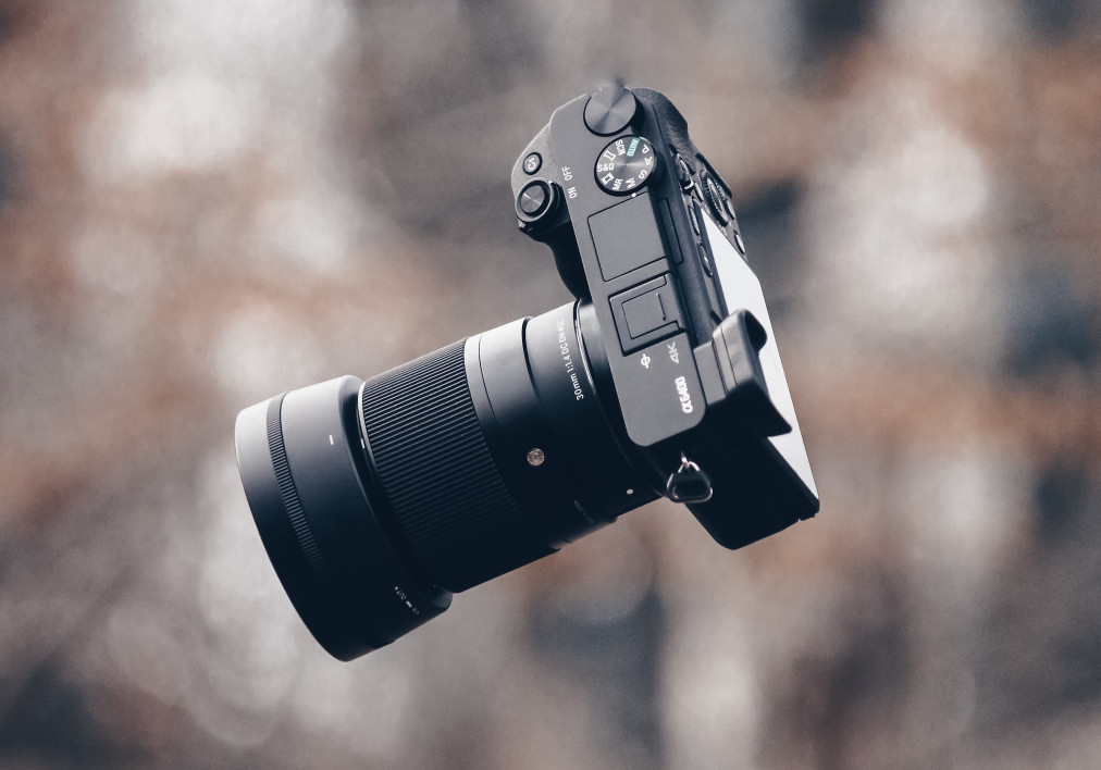 What Does Mirrorless Camera Mean — Clideo